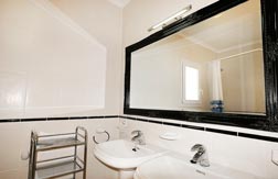 Cuarto de baño de villa en la Costa Blanca