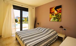 Dormitorio de villa en la Costa Blanca