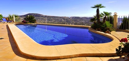 Piscina de villa de alquiler Mediterráneo