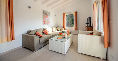 villa con Barbacoa y piscina privda