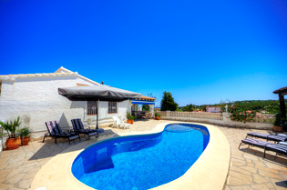 Villa con piscina privada cerca de Moraira